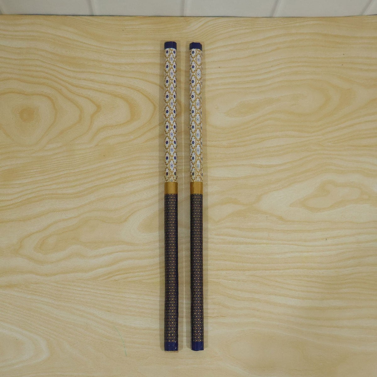 Decorative Wooden Dandiya Sticks With Printed Foil Wrap (2 Pc38 Cm)
